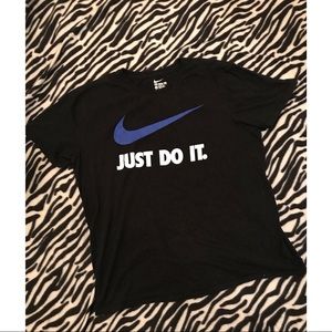 Black nike just do it tshirt